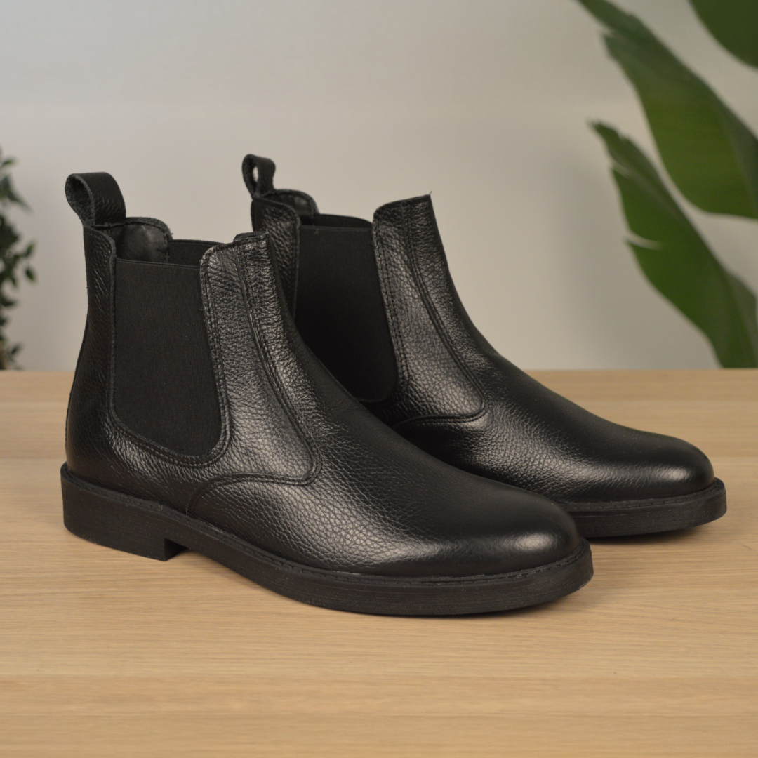 Stivaletto Chelsea in pelle di vitello martellata - Nero