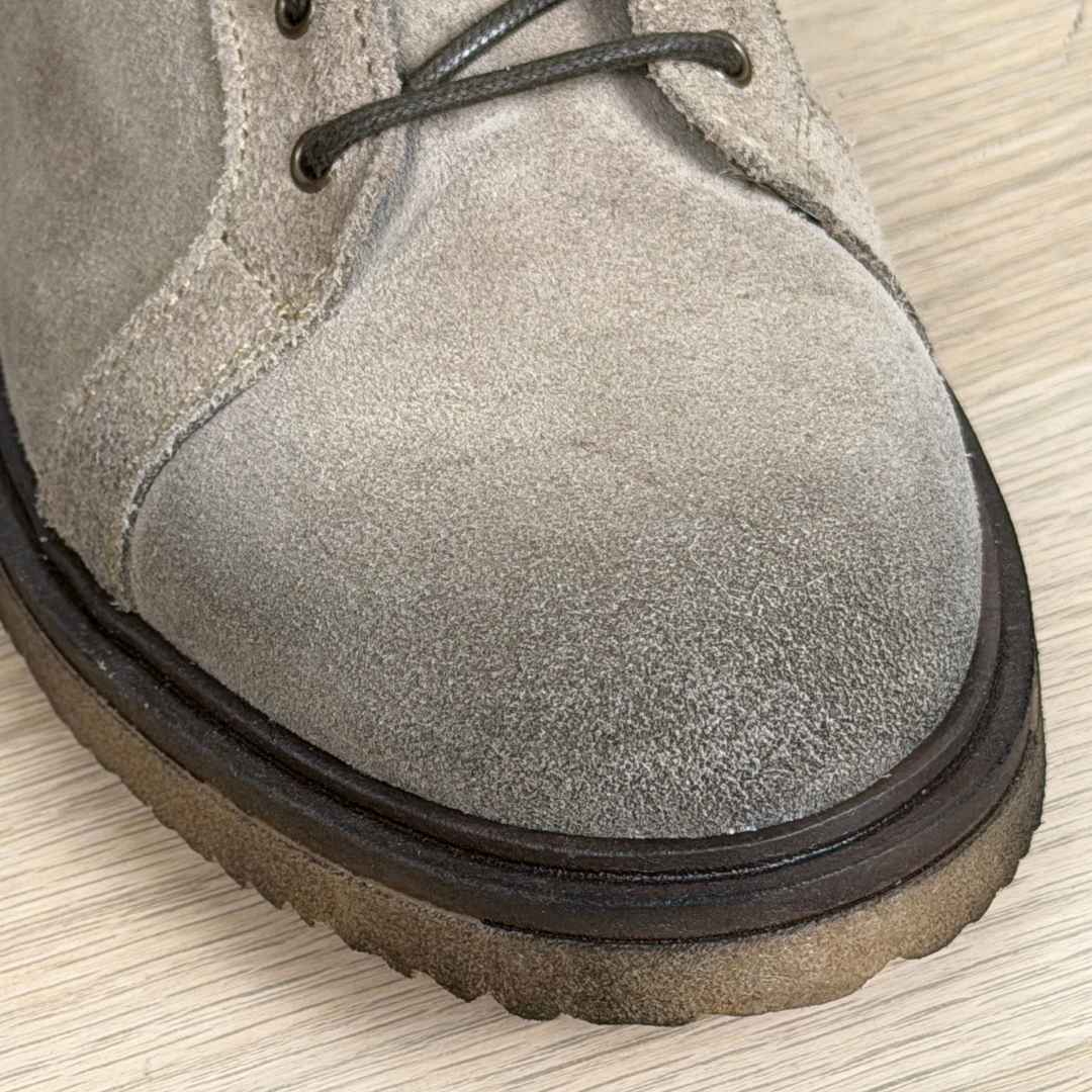 Stivali stringati stile paracadutista in pelle scamosciata - Tortora