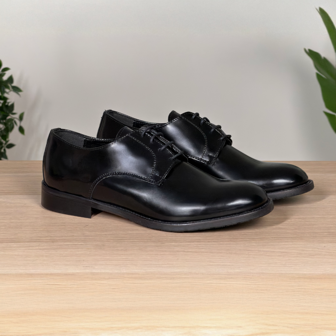 Derby in pelle liscia di vitello - Nero