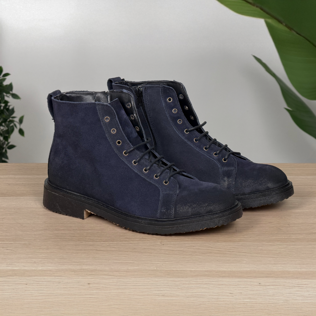 Stivali stringati stile paracadutista in pelle scamosciata - Blu