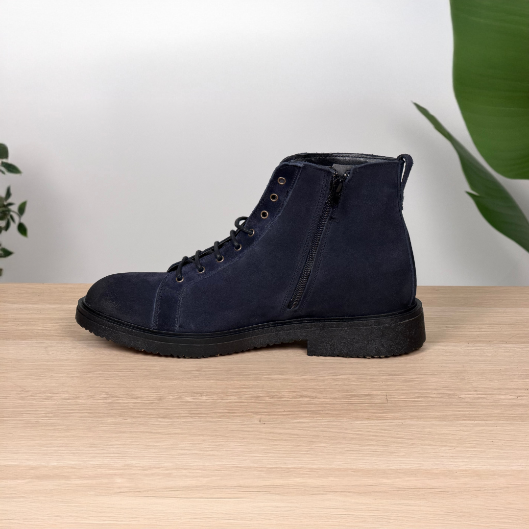 Stivali stringati stile paracadutista in pelle scamosciata - Blu