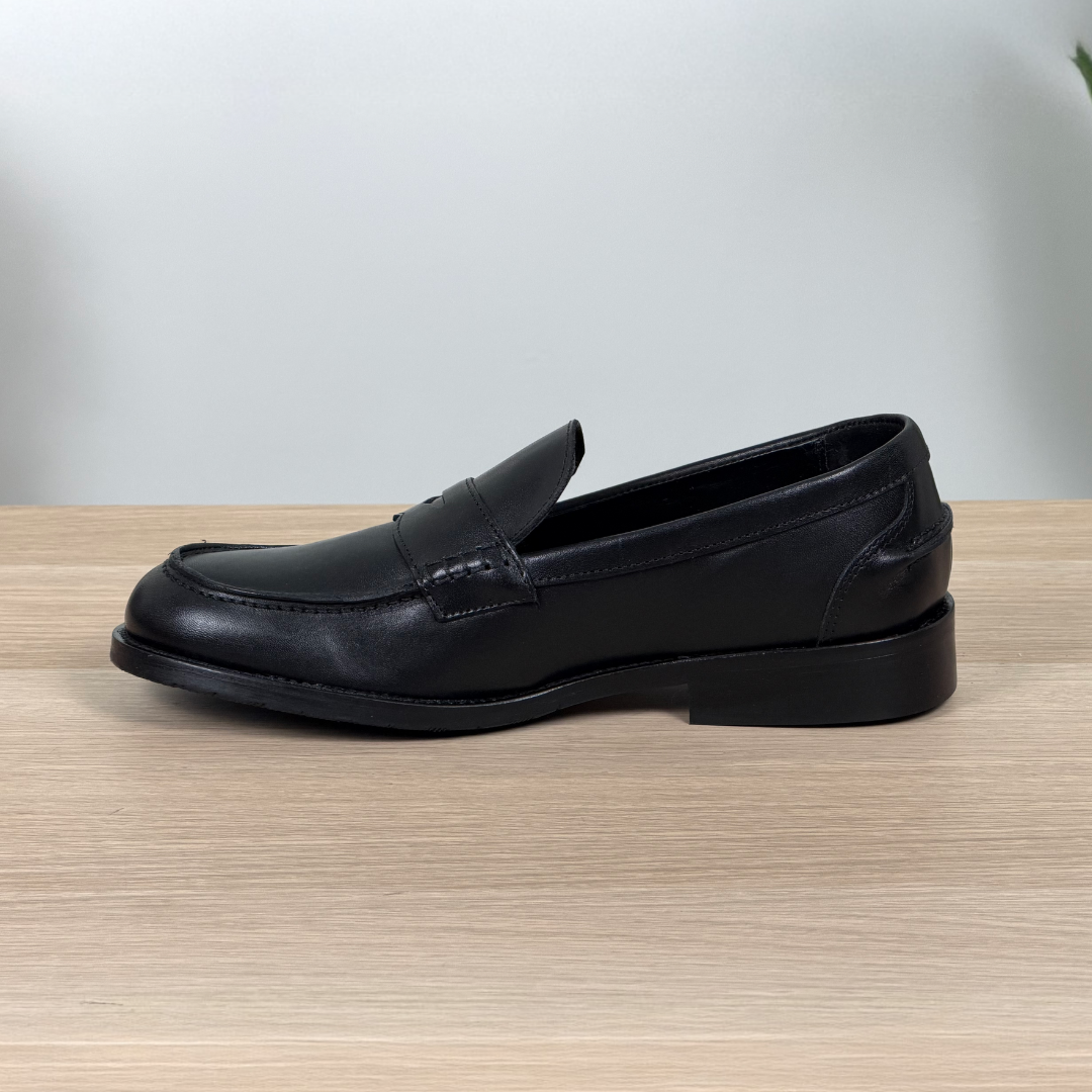 Mocassino classico in pelle e suola in cuoio - Nero