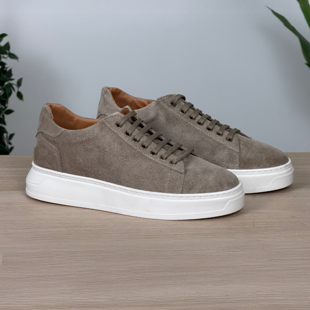 Sneakers in camoscio - Tortora