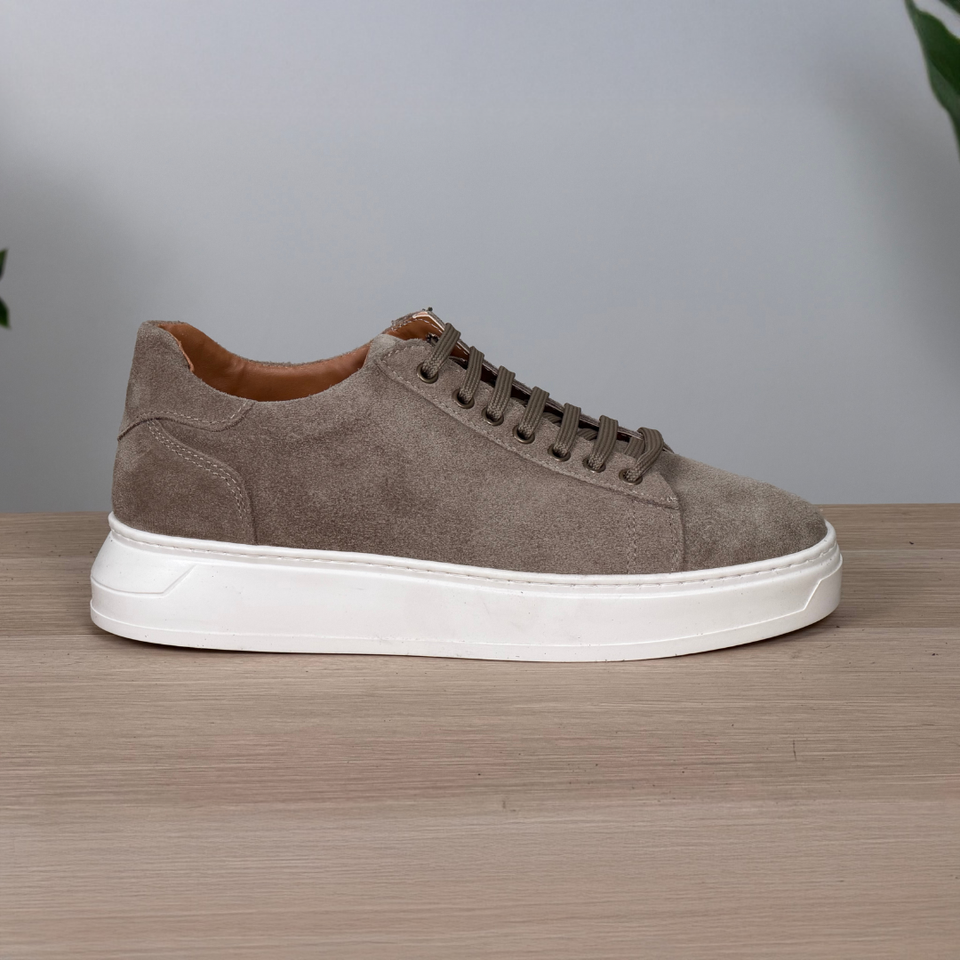 Sneakers in camoscio - Tortora