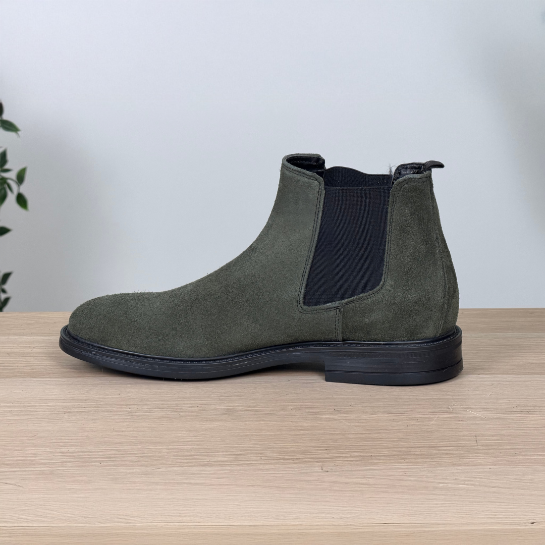 Stivaletto Chelsea in pelle di vitello scamosciata - Verde