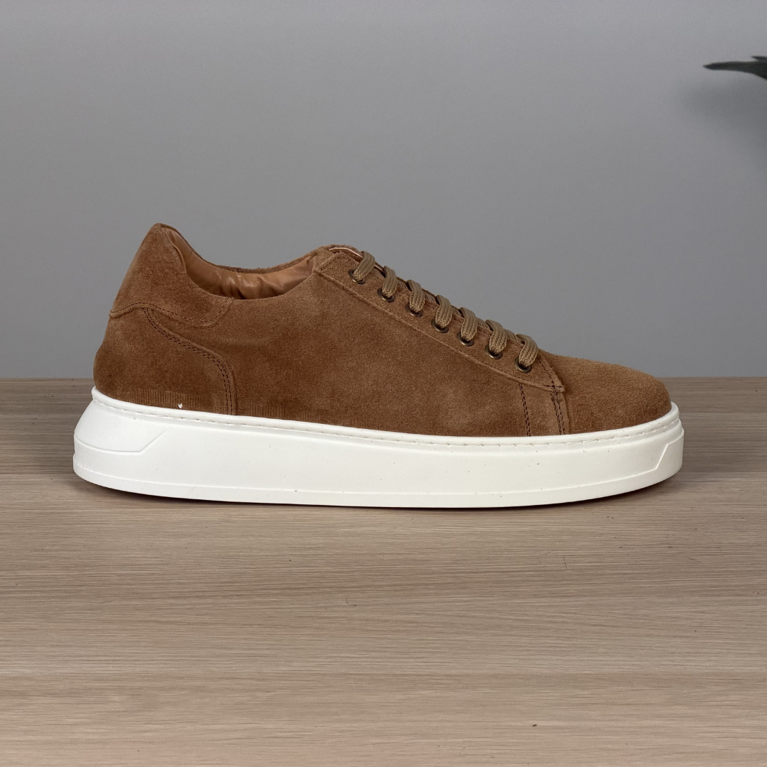 Sneakers in pelle di camoscio - Tabacco