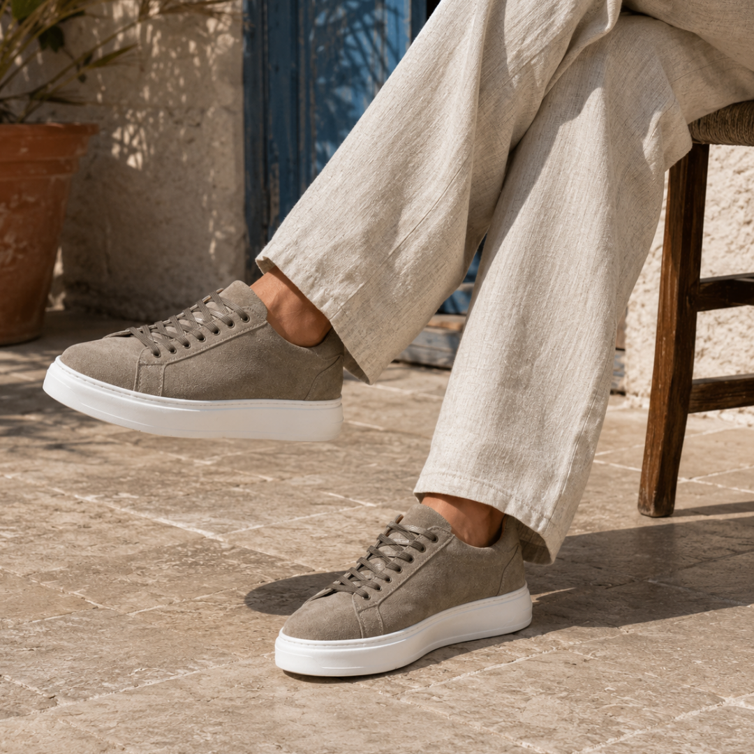 Sneakers in camoscio - Tortora