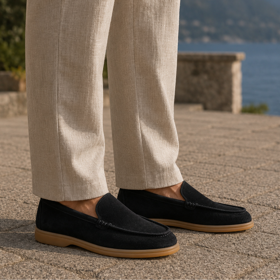 Mocassino con suola bassa in gomma - Camoscio Blu