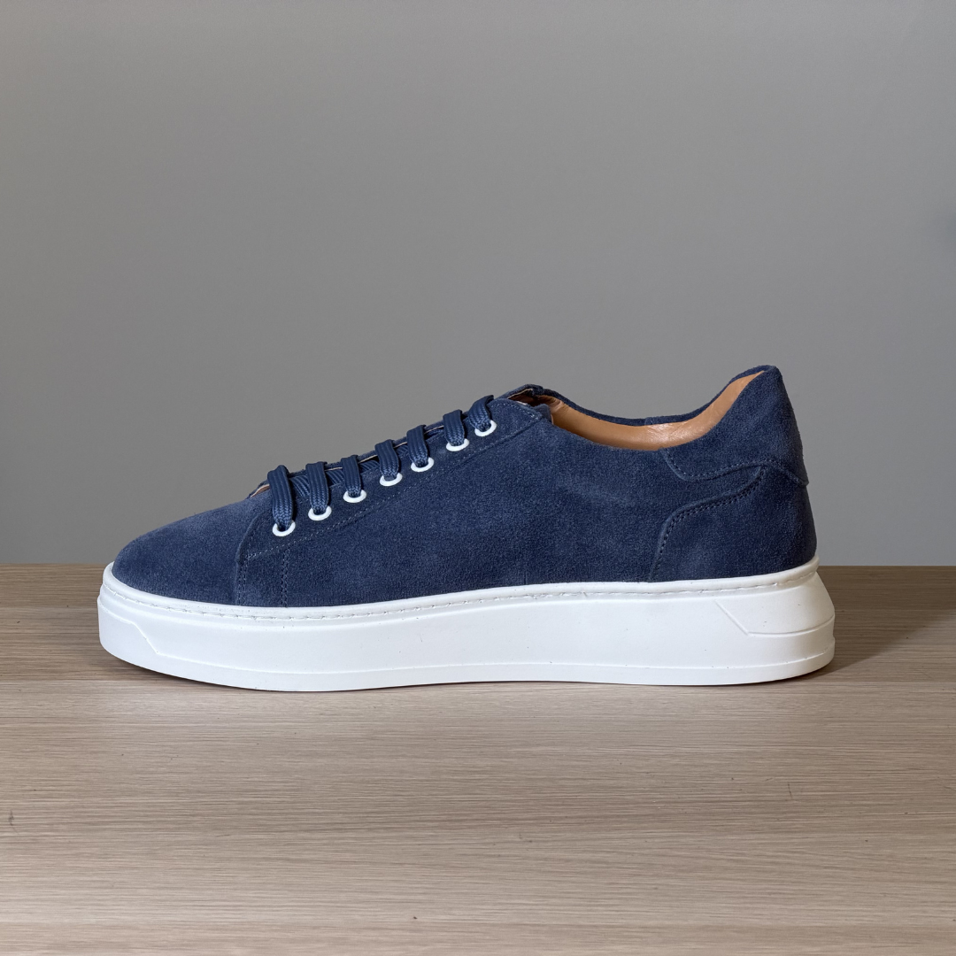 Sneakers in pelle di camoscio - Jeans