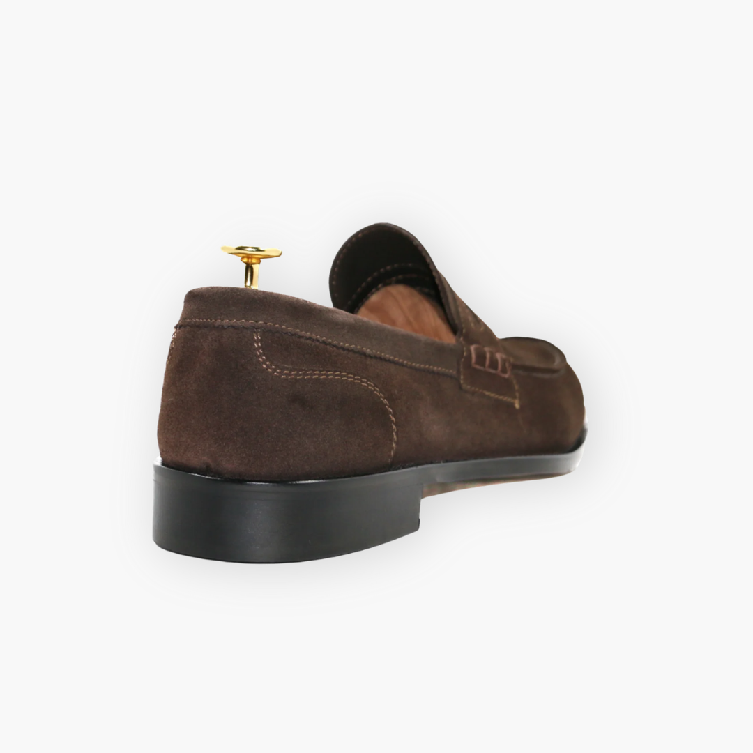 Mocassino Uomo in camoscio marrone e suola in cuoio 
